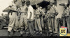 Potret Aktivitas Polisi di Jakarta, tampak dalam gambar Polisi sedang memeriksa Surat seorang warga. 3 Maret 1949. Sumber : ANRI. RVD Batavia 1947-1949 No. 2071