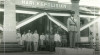 Suasana upacara peringatan Hari Kepolisian di Kantor Besar Kepolisian Negara, Yogyakarta. 1 Juli 1958. Sumber : ANRI, Kempen DIY 1950-1965 No. 9175
