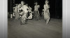 Foto Penari wanita  membawakan tarian daerah pada Malam Kesenian Daerah Banjarmasin, Kalimantan Selatan. 14 Juli 1957. Sumber : ANRI, Kempen Kalimantan Selatan No. 902