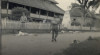 Foto Suasana beberapa Veteran 1945 di Nanga Pinoh memegang senapan laras panjang berlatih perang pada saat Konfrontasi Indonesia-Malaysia, 29 Mei 1964.