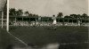 Foto pertandingan sepak bola di Lapangan IKADA, antara Persija melawan Grazer Athletiksport Klub (Grazer AK) klub sepakbola dari Austria. 18 Juli 1954