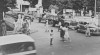 Suasana aktifitas warga dan lalu lintas kendaraan di Jalan Hayam Wuruk, Jakarta. 20 Desember 1950.