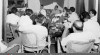 Foto suasana ramah tamah dan audiensi HM. Rasjidi Duta Besar Indonesia untuk Mesir dengan pegawai Kementerian Penerangan dalam sebuah kegiatan di rumah Sekretaris Jenderal Kementerian Penerangan. 11 Januari 1952