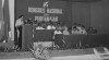 Kongres Nasional untuk Perdamaian di Gedung Pertemuan Umum yang dihadiri oleh anggota DPR dan beberapa Menteri Kabinet Ali Sastroamidjojo I. 24 Januari 1954.