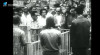 Cuplikan layar  Ikatan Karyawan Film dan Televisi Indonesia  melakukan ziarah ke pemakaman Karet, Jakarta, untuk mengenang almarhum Anjar Asmara, Djamaludin Malik, Joyo Sumanto, dan Usmar Ismail yang berjasa dalam perfilman Indonesia, 22 Maret 1972.