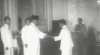 Cuplikan layar Presiden Sukarno menerima Surat Kepercayaan Duta Besar Luar Biasa dan berkuasa penuh dari Thailand di Istana Merdeka. 16 Mei 1953.