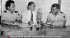 Foto wawancara Pegawai RRI Sumarto dengan Letnan Udara Leonardus Willem Johanes Wattimena (kanan) mengenai pendidikan penerbangan pesawat jet di Inggris yang telah selesai diikutinya, di Studio RRI Jakarta, 17 Juni 1955.